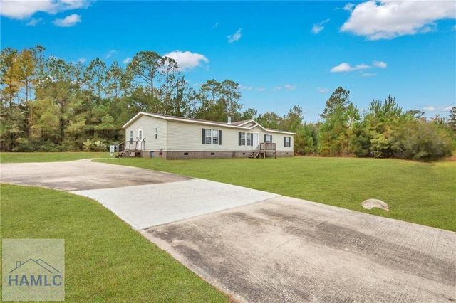 293 Cutters Gap SE, Ludowici, GA 31316