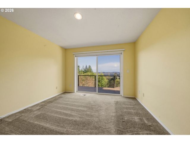 1010 Nw 4TH Ave, Camas, WA 98607