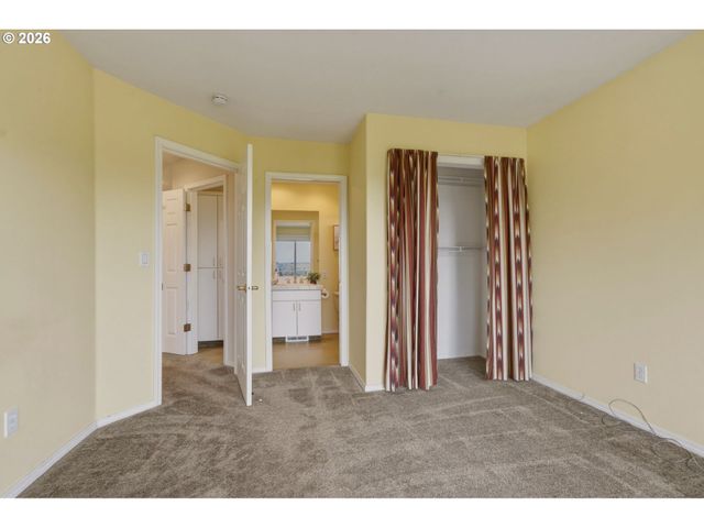 1010 Nw 4TH Ave, Camas, WA 98607