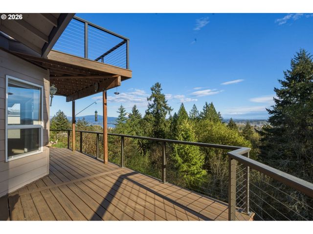 1010 Nw 4TH Ave, Camas, WA 98607