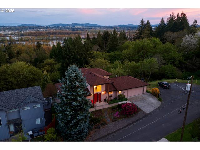 1010 Nw 4TH Ave, Camas, WA 98607