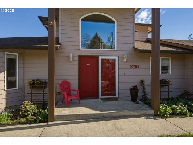 1010 Nw 4TH Ave, Camas, WA 98607