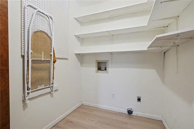 3008 Westdale Place, Lawrence, KS 66049