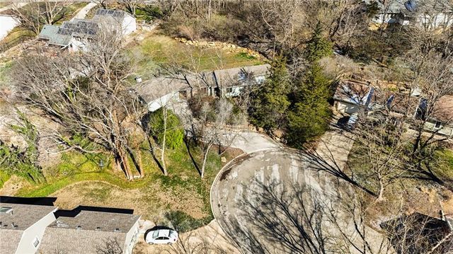 3008 Westdale Place, Lawrence, KS 66049