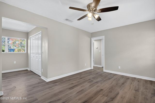 5437 ATTLEBORO Street, Jacksonville, FL 32205