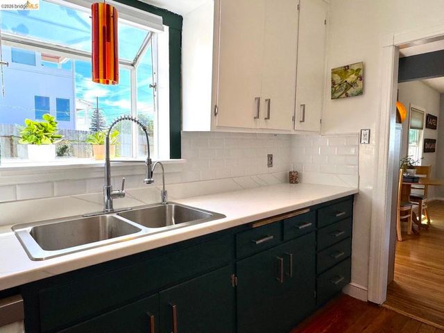 4324 Pampas AVE, Oakland, CA 94619