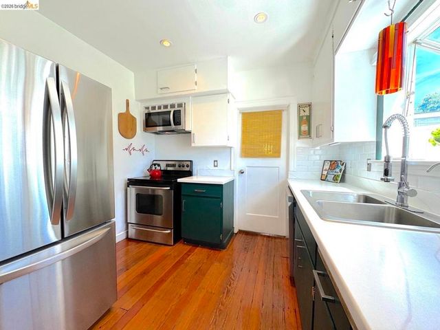 4324 Pampas AVE, Oakland, CA 94619