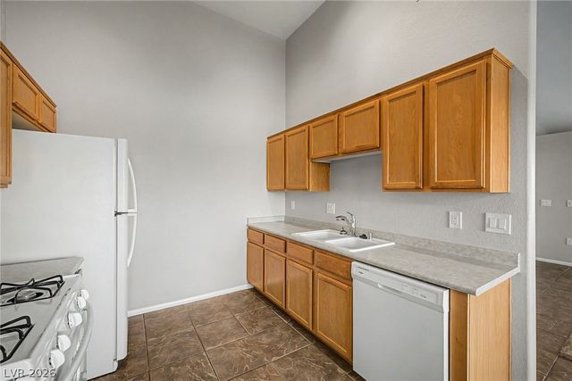 3364 Indian Shadow Street 203, Las Vegas, NV 89129