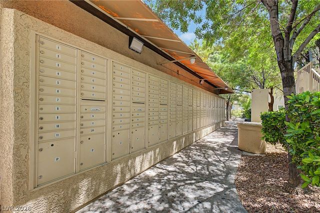 3364 Indian Shadow Street 203, Las Vegas, NV 89129