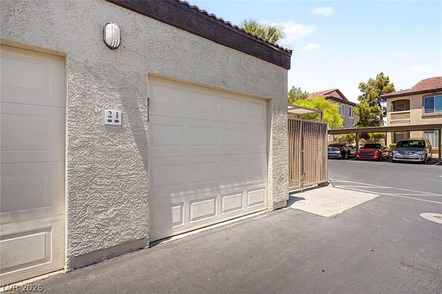 3364 Indian Shadow Street 203, Las Vegas, NV 89129