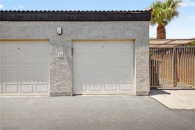 3364 Indian Shadow Street 203, Las Vegas, NV 89129
