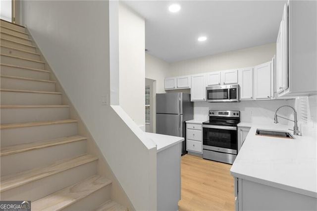 70 Gardenia Drive NW, Atlanta, GA 30314