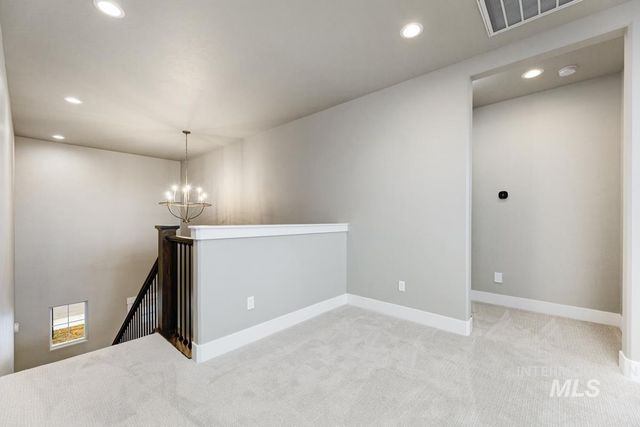 5829 S Gustav Ave, Meridian, ID 83642