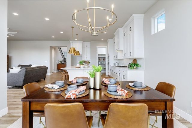 5829 S Gustav Ave, Meridian, ID 83642