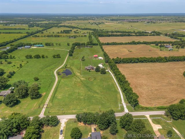 12304 N Sheridan Road, Collinsville, OK 74021
