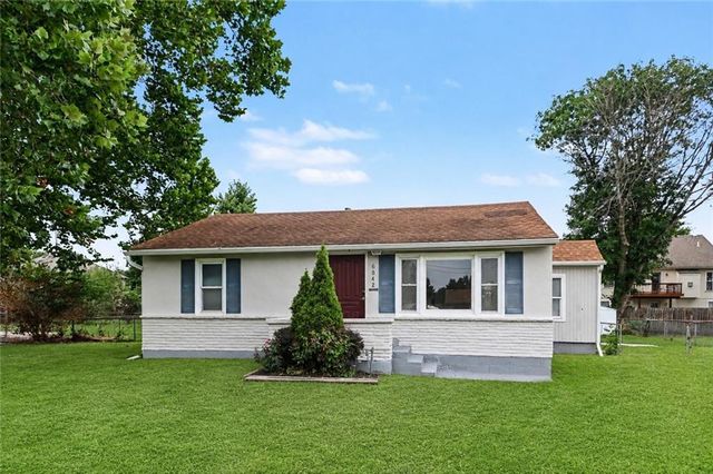 6842 E 139th Street, Grandview, MO 64030