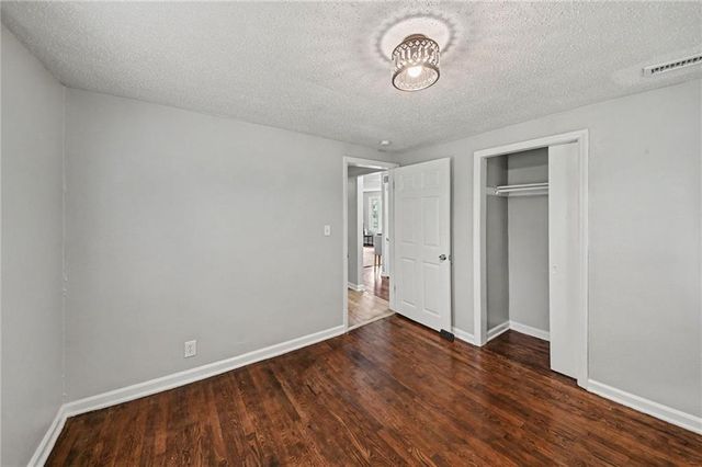 6842 E 139th Street, Grandview, MO 64030