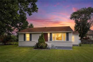 6842 E 139th Street, Grandview, MO 64030