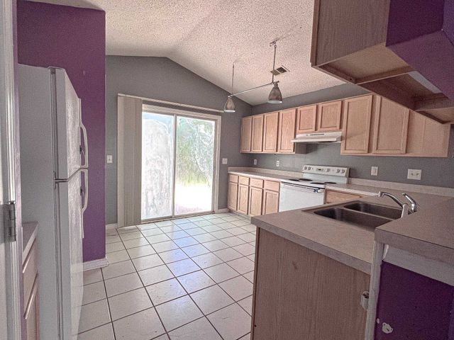 9530 Leeds Circle, Myrtle Beach, SC 29588