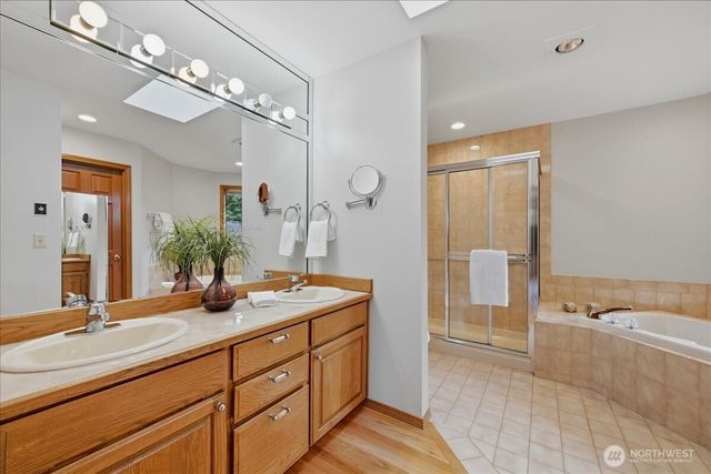 15508 72nd Avenue W, Edmonds, WA 98026