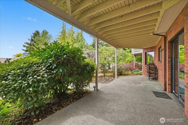 15508 72nd Avenue W, Edmonds, WA 98026