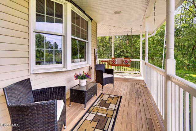 25 Outlet Road, Ballston, NY 12019