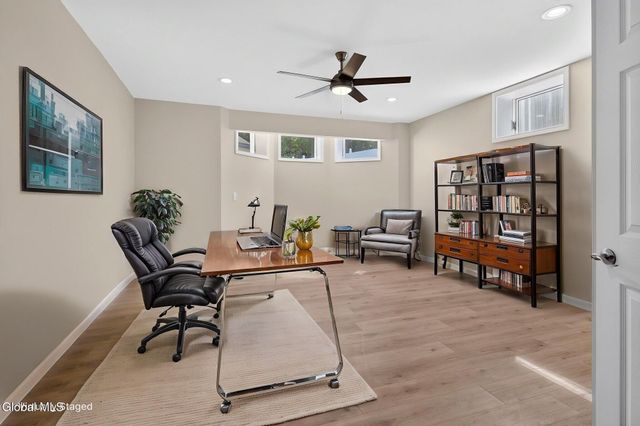 25 Outlet Road, Ballston, NY 12019