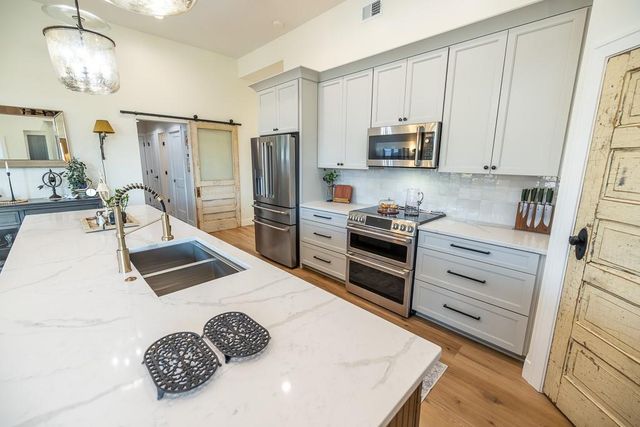 6980 SW O Highway, Trimble, MO 64492