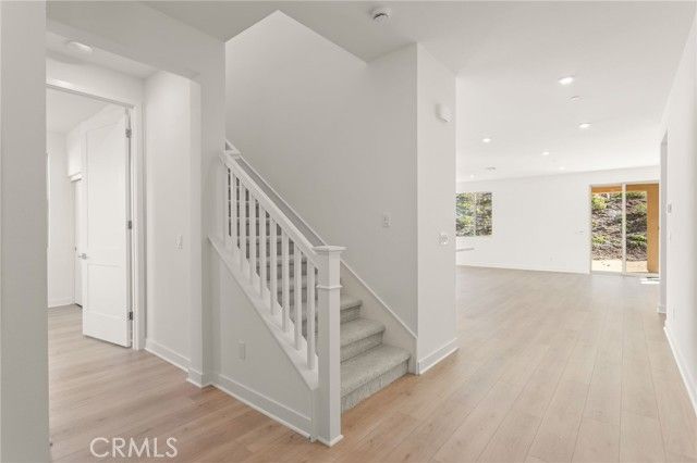 2004 Saguaro Glen, Escondido, CA 92025