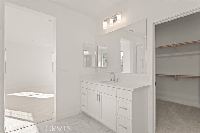 2004 Saguaro Glen, Escondido, CA 92025