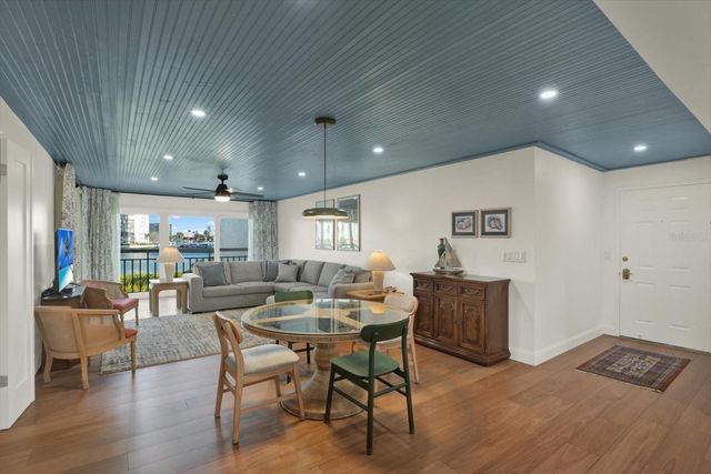 7867 SAILBOAT KEY BOULEVARD S 204, South Pasadena, FL 33707