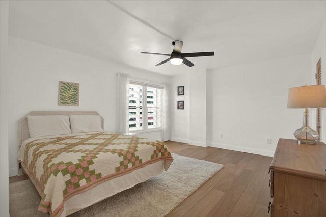 7867 SAILBOAT KEY BOULEVARD S 204, South Pasadena, FL 33707