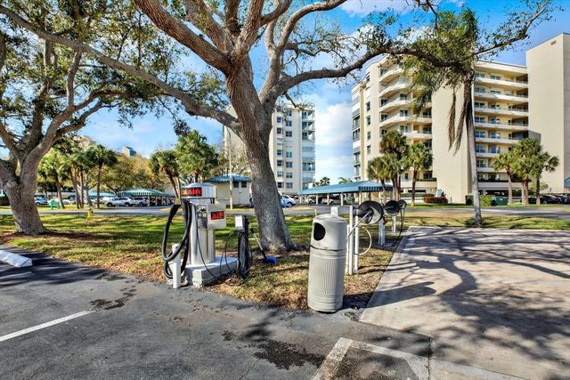 7867 SAILBOAT KEY BOULEVARD S 204, South Pasadena, FL 33707