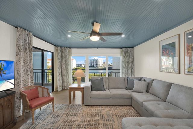 7867 SAILBOAT KEY BOULEVARD S 204, South Pasadena, FL 33707