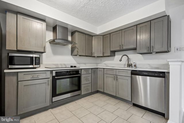 14736 WINDING LOOP, Woodbridge, VA 22191
