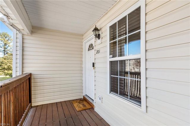 3901 Prominence Pl Apt 201, Virginia Beach, VA 23452