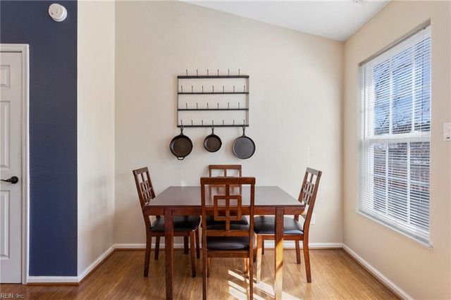 3901 Prominence Pl Apt 201, Virginia Beach, VA 23452