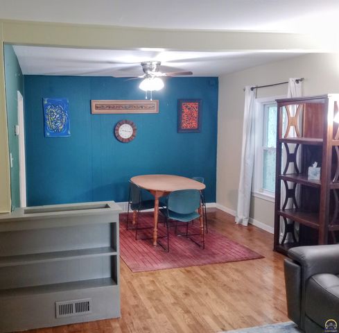 220 NE Lyman RD, Topeka, KS 66608