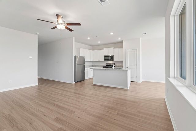 1023 Rosewood Trail, Beasley, TX 77417