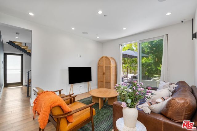 656 California Avenue, Venice (los Angeles), CA 90291