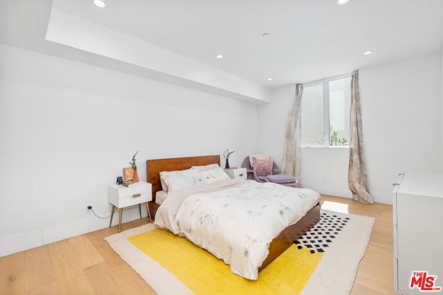 656 California Avenue, Venice (los Angeles), CA 90291