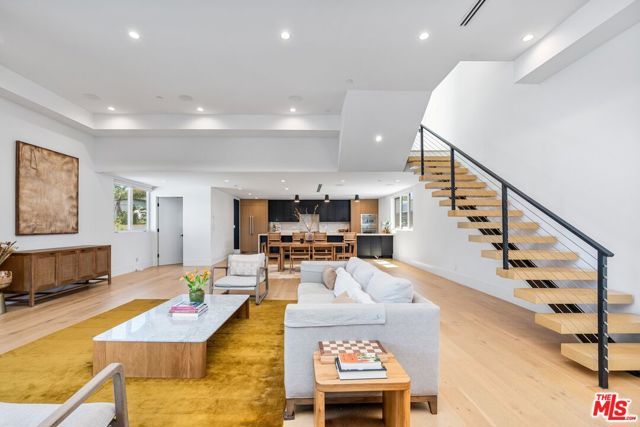 656 California Avenue, Venice (los Angeles), CA 90291