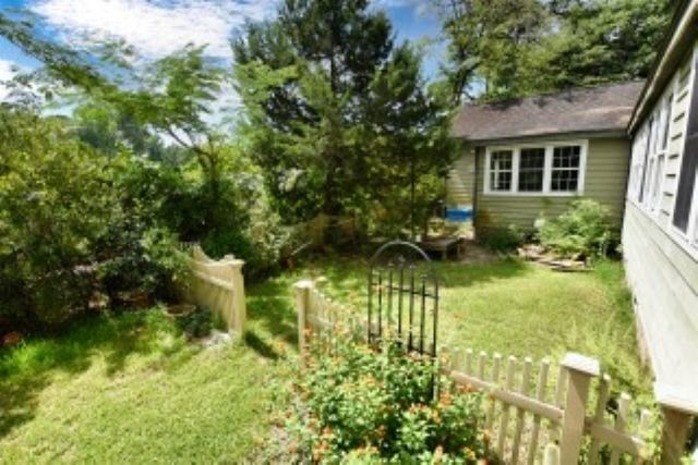 1363 Martin Luther King Rd., Pawleys Island, SC 29585