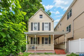 160 Fairmount Avenue, Newark, NJ 07103