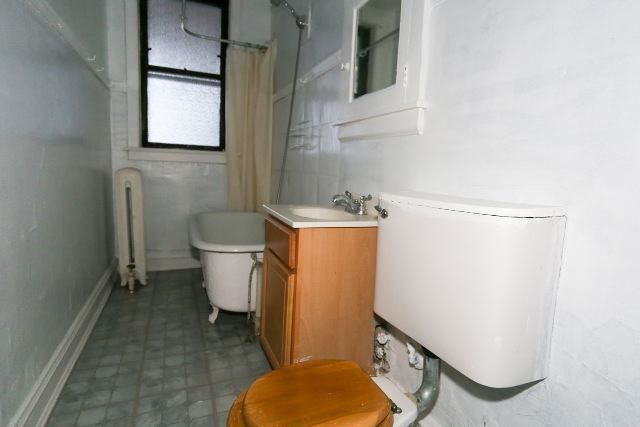 1921 W Winnemac Avenue 1, Chicago, IL 60640