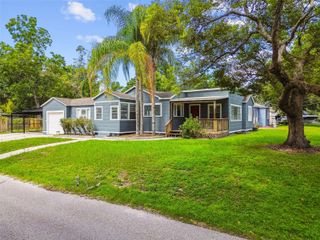 1223 E NORTH STREET, Tampa, FL 33604