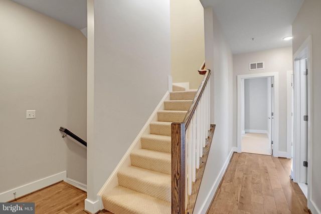 20524 MILBRIDGE TER, Ashburn, VA 20147