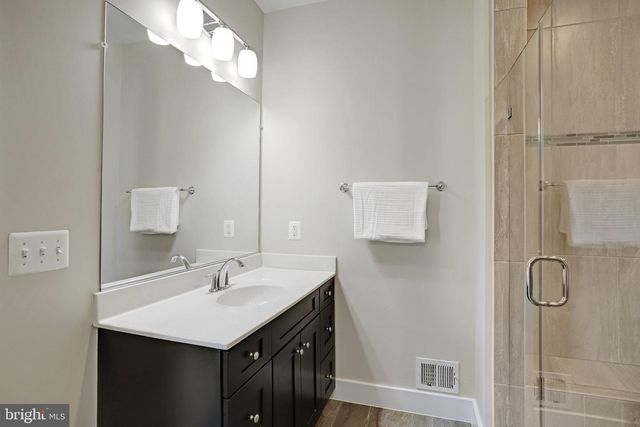 20524 MILBRIDGE TER, Ashburn, VA 20147
