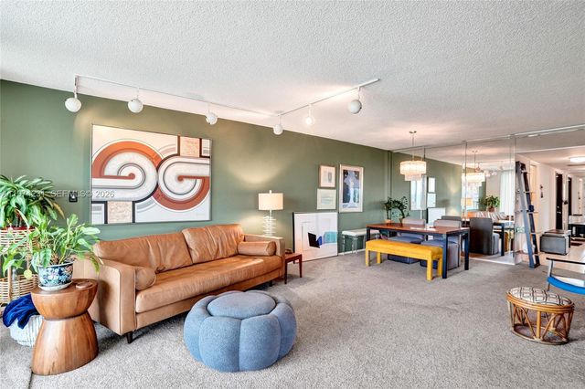 805 Cypress Blvd 512, Pompano Beach, FL 33069