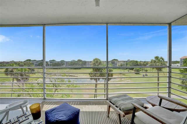 805 Cypress Blvd 512, Pompano Beach, FL 33069